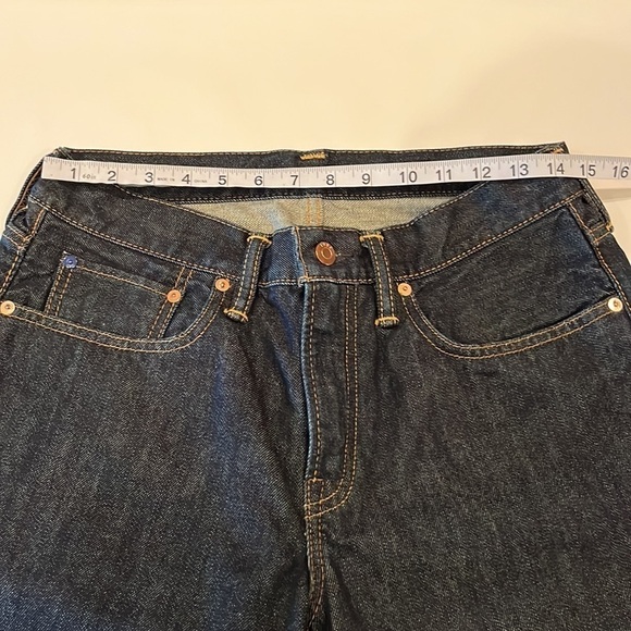 GAP Standard Straight Leg Size 30 x 32 - Picture 4 of 16